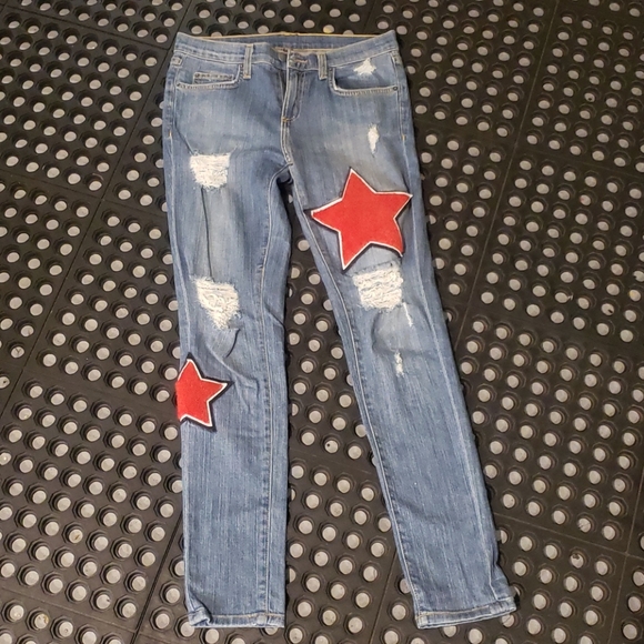 Carmar Ryan star skinny jeans!! 👖 - Picture 2 of 7